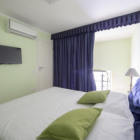 Apartamento Aristovascio Nápoles Exterior foto