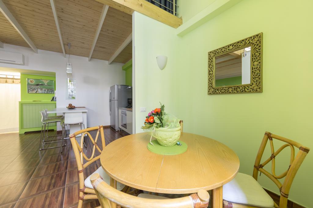 Apartamento Aristovascio Nápoles Exterior foto